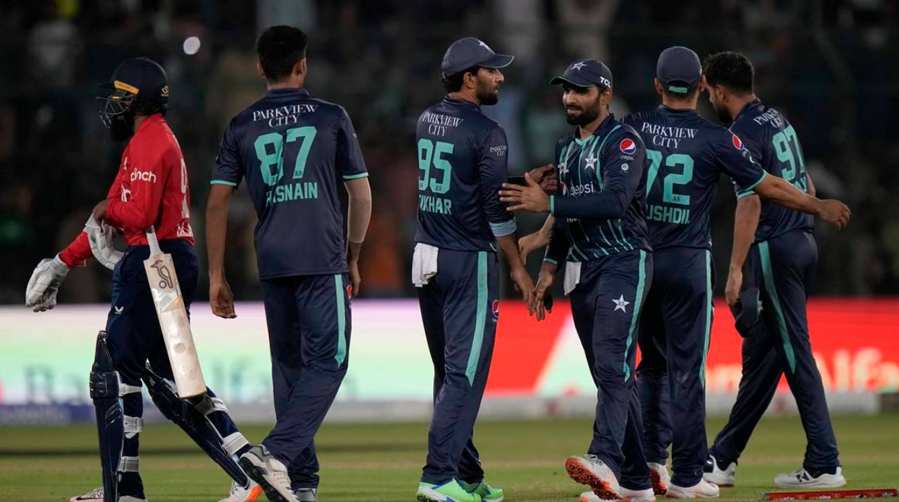 इङ्ल्यान्डसँगको चौथो टी–२० क्रिकेटमा पाकिस्तान विजयी