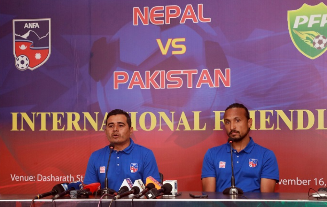 नेपाल र पाकिस्तान सन् २०१८ पछि आज मैत्रीपूर्ण फुटबल  खेल्दै