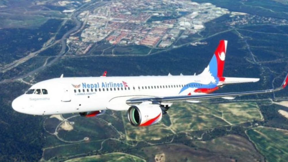 बेंगलोर उडेको नेपाल एयरलाइन्सको जहाज चरा ठोक्किएको आशङ्का