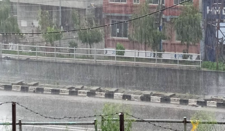 दाङ, बाँके र बर्दियामा डुबानको जोखिम, उच्च सतर्कताका अपनाउन मौसम विभागको आग्रह