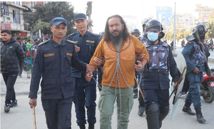 फरार अभियुक्त खगेन्द्र सुनार  अदालत हाजिर