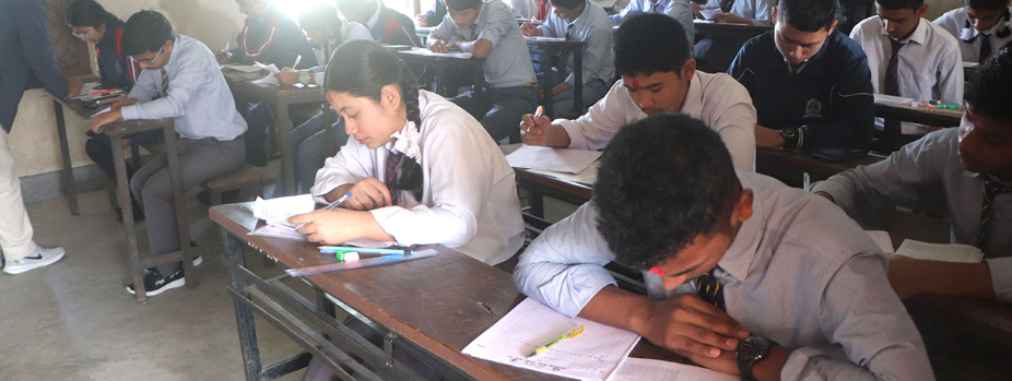 एसइईको पहिलो दिनदेखि उत्तरपुस्तिका परीक्षण सुरु