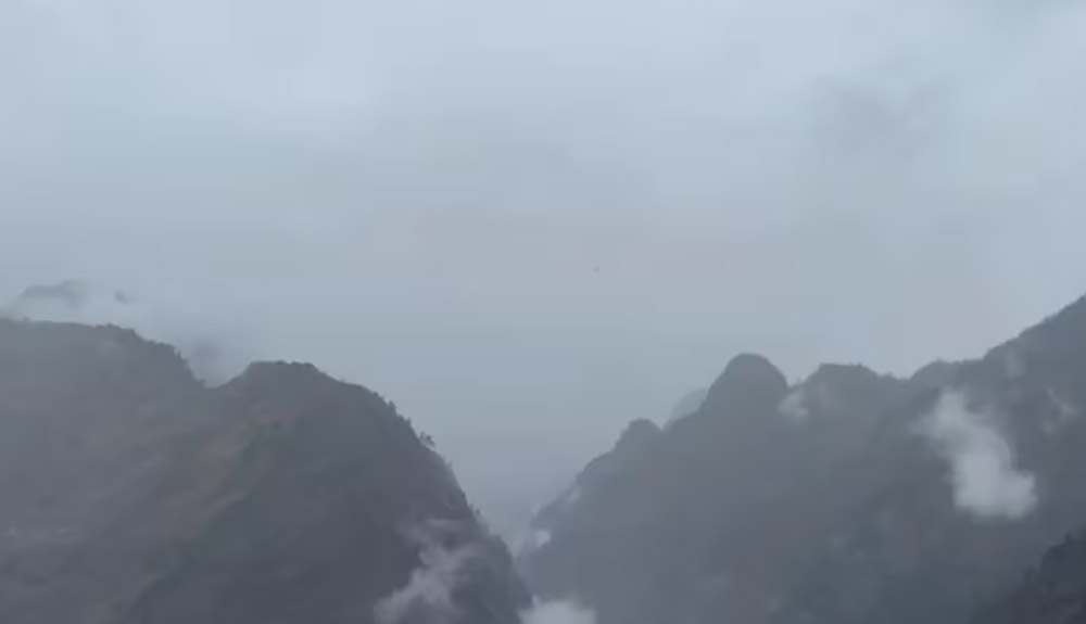 भारतको उत्तराखण्डमा पाइलटसहित ६ जना सवार हेलिकोप्टर दुर्घटना